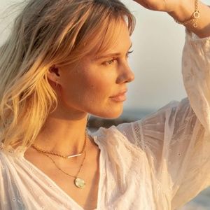 NWT Gorjana Bespoke Bali Coin Necklace | Gold